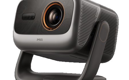 JMGO’s very bright all-in-one projector looks ideal for gamers and sports